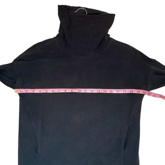 LULULEMON- Stress Less Pullover - Picture 4 of 10